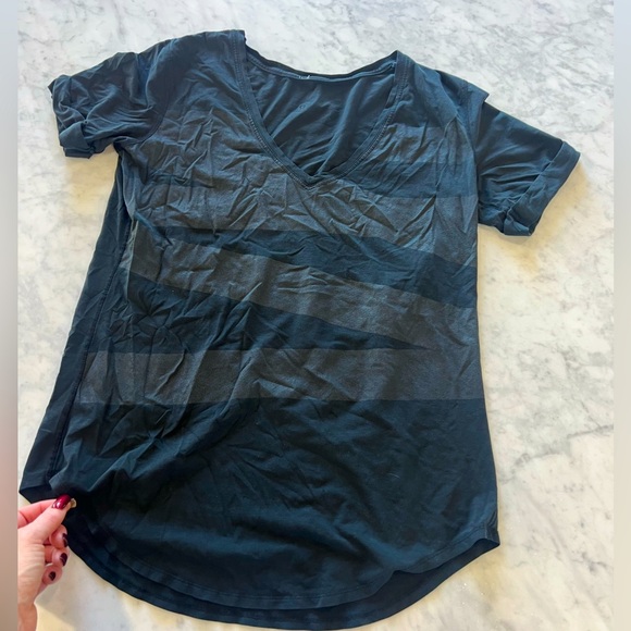 lululemon athletica Tops - Lululemon Tee V Neck